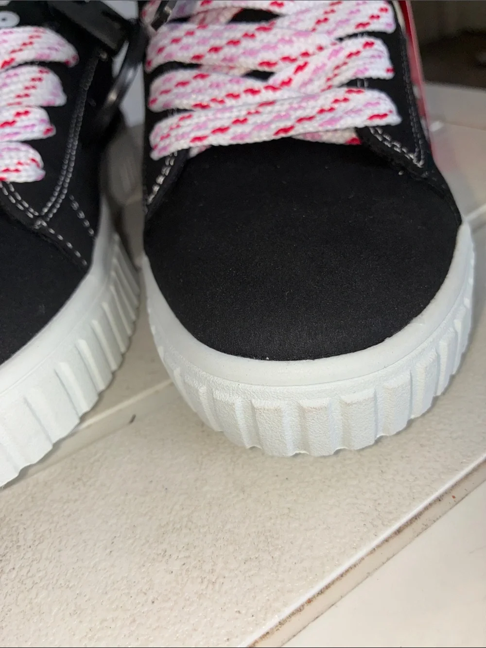 Hello Kitty Black Women Sneakers